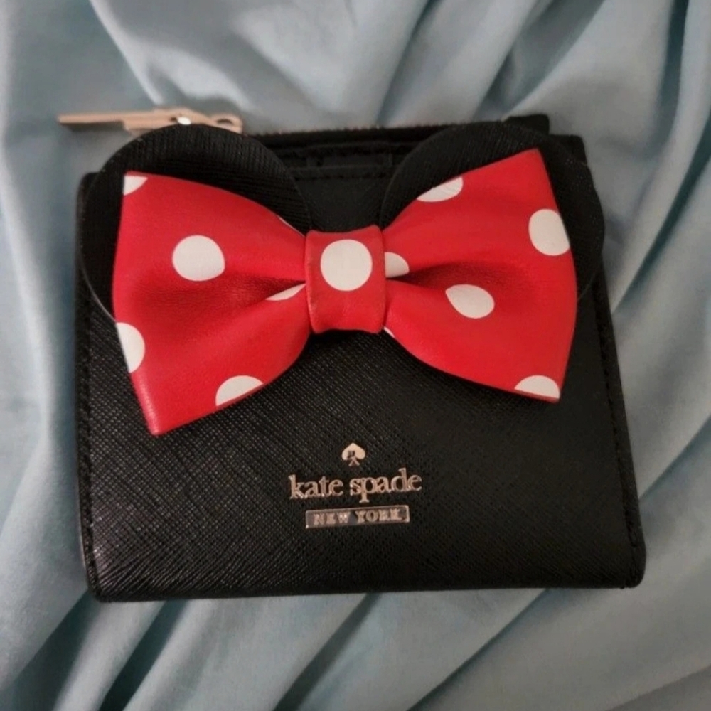 Kate Spade Adalyn Minnie Mouse Wallet